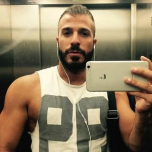 Meet your Posher, Samuel